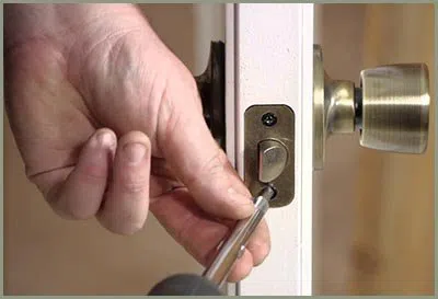 Locksmith Solution Services Lockport, IL 815-269-4336 - 68-44-18