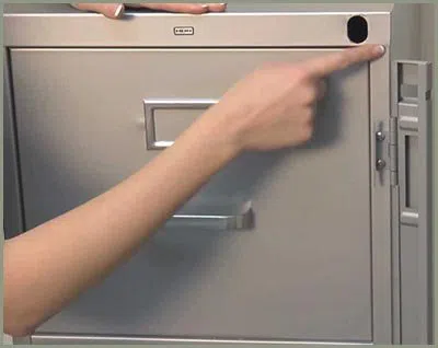 Locksmith Solution Services Lockport, IL 815-269-4336 Locksmith Solution Services Lockport, IL 815-269-4336 - 68-44-9